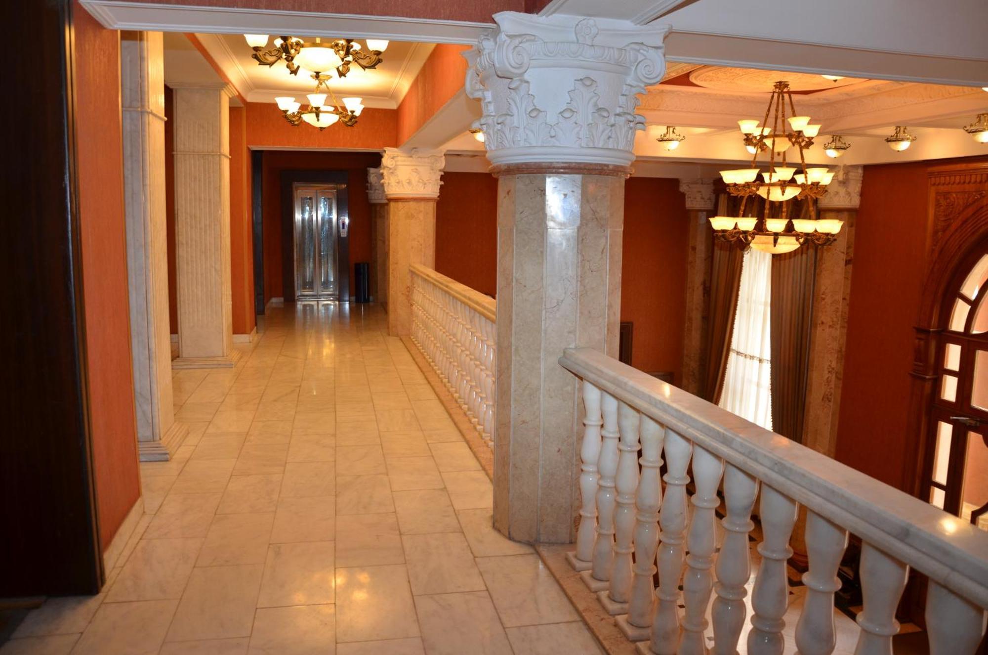 Ganja Hotel מראה חיצוני תמונה