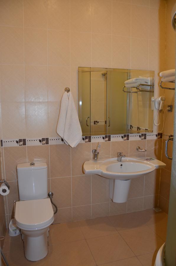 Ganja Hotel מראה חיצוני תמונה